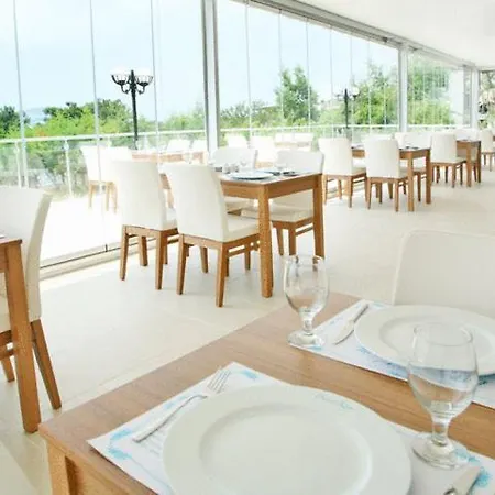 Prenses Koyu מלון 3*