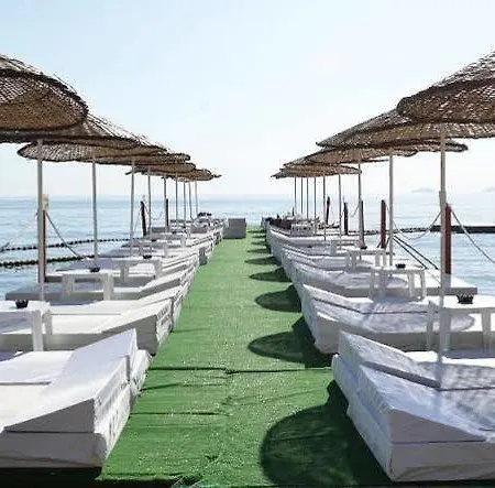 Prenses Koyu 3* אדאלר